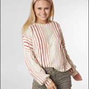 Billabong striped top EUC worn once